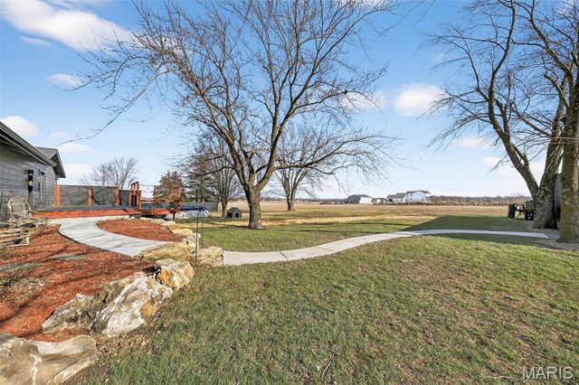 25726 S Lohman Road, Wright City, MO 63390