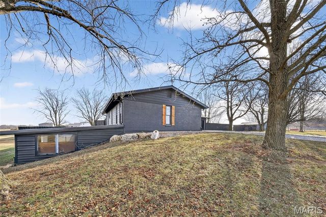 25726 S Lohman Road, Wright City, MO 63390