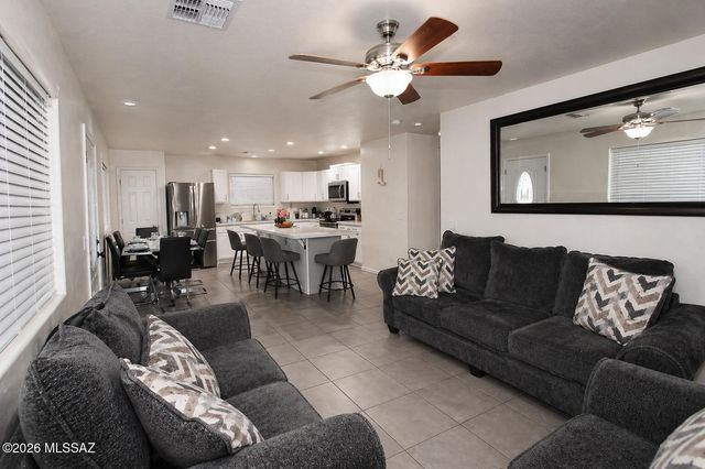 27 W 34th Street, Tucson, AZ 85713