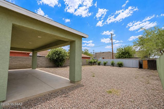 27 W 34th Street, Tucson, AZ 85713