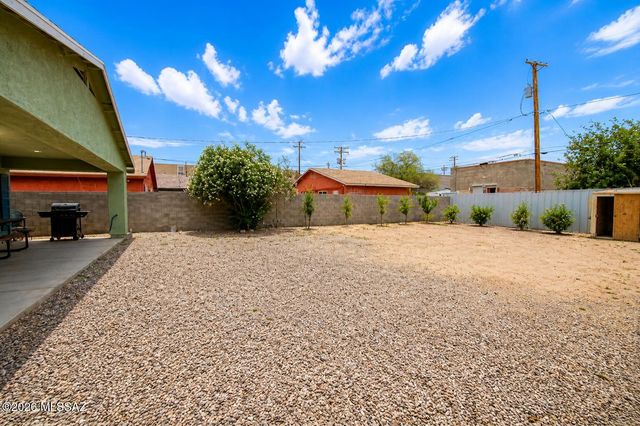 27 W 34th Street, Tucson, AZ 85713
