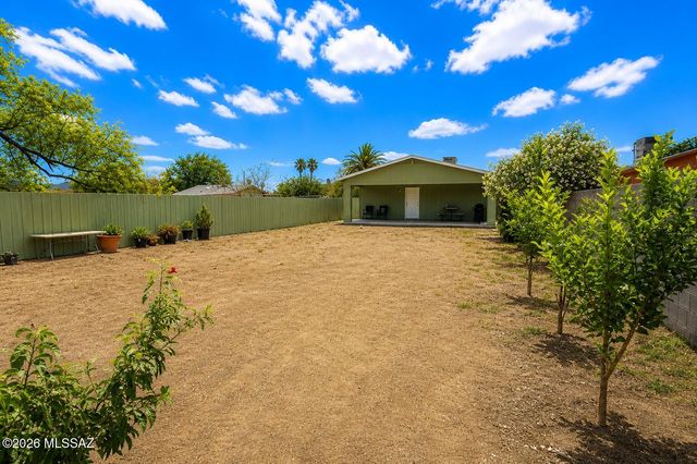 27 W 34th Street, Tucson, AZ 85713
