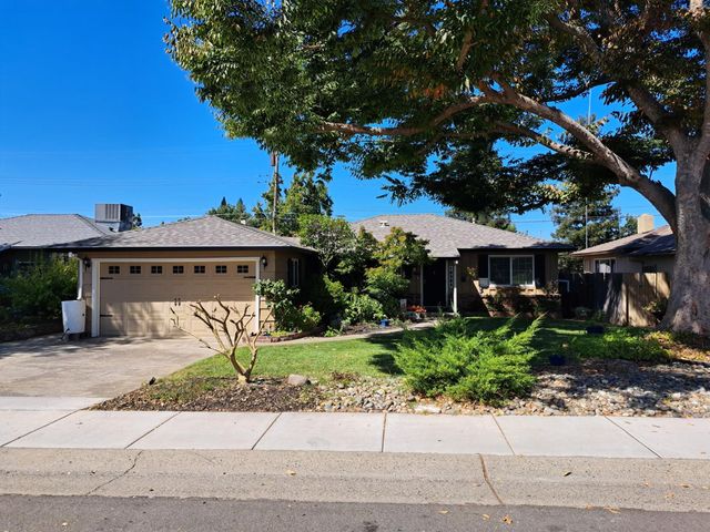 10383 Dolecetto Dr, Rancho Cordova, CA 95670