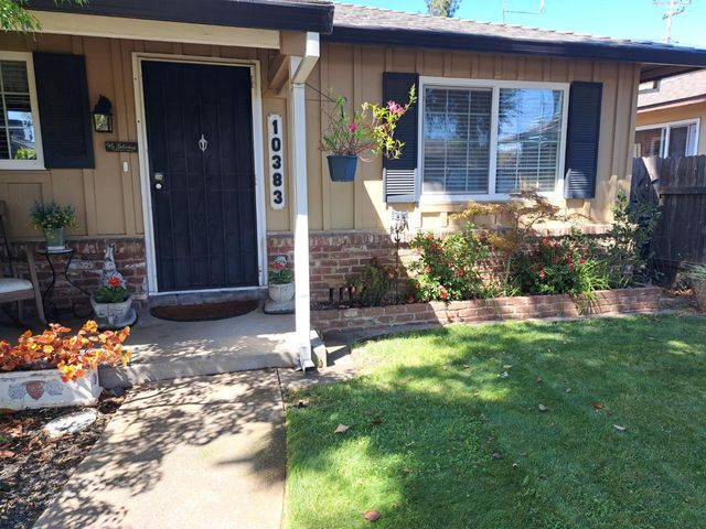 10383 Dolecetto Dr, Rancho Cordova, CA 95670
