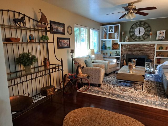 10383 Dolecetto Dr, Rancho Cordova, CA 95670