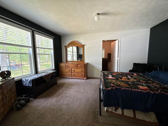 490 S Sunshine Lane, Egelston Twp, MI 49442