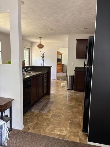490 S Sunshine Lane, Egelston Twp, MI 49442