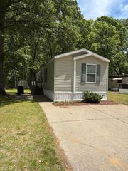 490 S Sunshine Lane, Egelston Twp, MI 49442