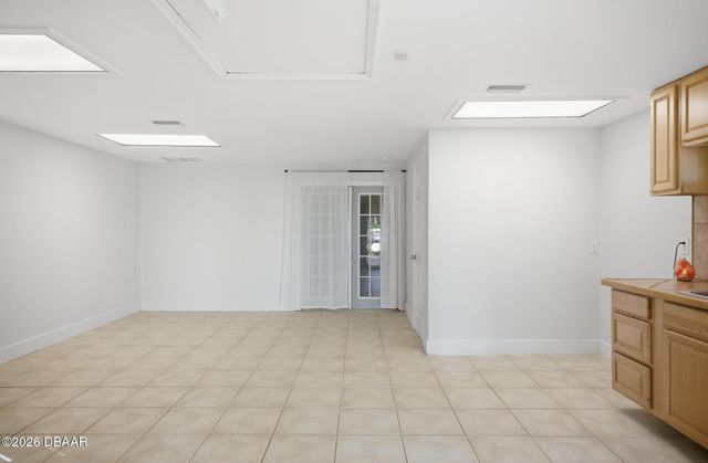 830 S Beach Street, Daytona Beach, FL 32114