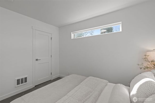 940 N 89th Street, Seattle, WA 98103