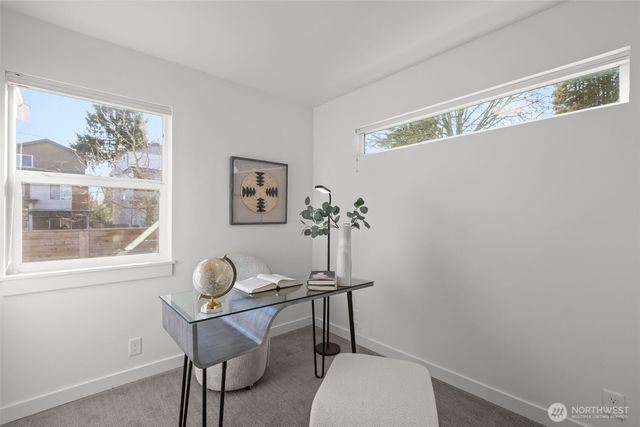 940 N 89th Street, Seattle, WA 98103