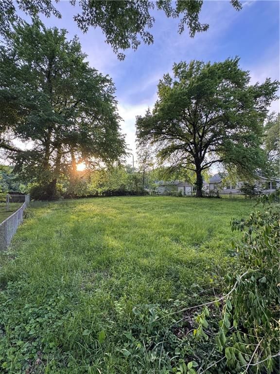 3942A N Jackson Avenue, Kansas City, MO 64117