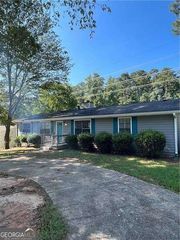 2121 WOOD Court, Marietta, GA 30062