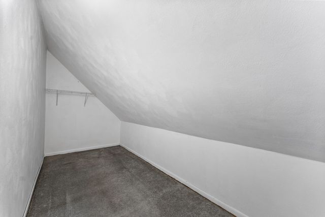 2121 15th ST A, Moline, IL 61265