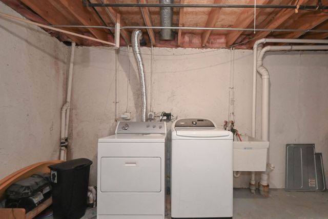 3805 Bertrand Lane, Beach Park, IL 60099