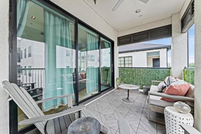 1308 Castle Court A, Houston, TX 77006