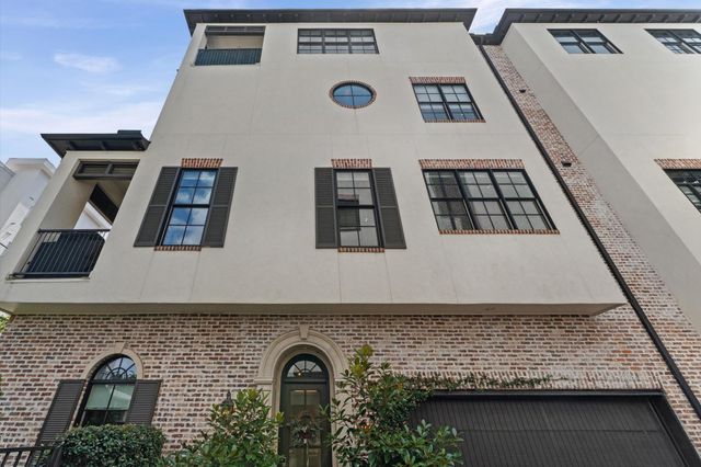 1308 Castle Court A, Houston, TX 77006
