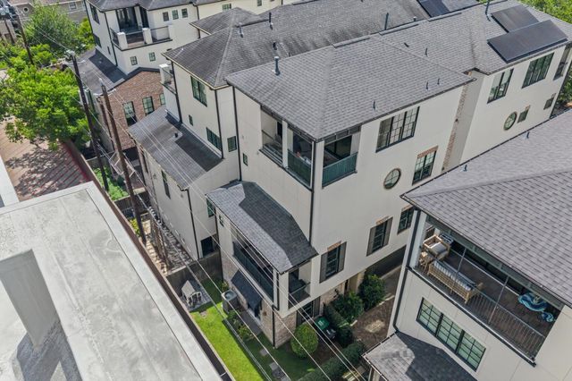 1308 Castle Court A, Houston, TX 77006