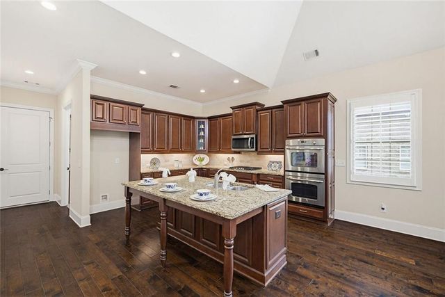 11147 Brookhavenclub Drive, Johns Creek, GA 30097