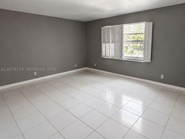 3360 Spanish Moss Ter 204, Lauderhill, FL 33319
