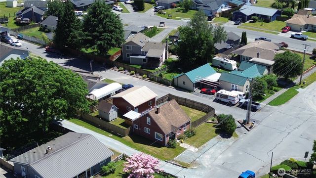 702 N Skagit Street, Burlington, WA 98233