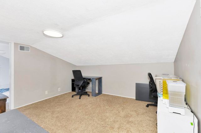 7119 S Pattie St, Haysville, KS 67060