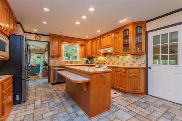 6305 Sable Lane, Greensboro, NC 27406