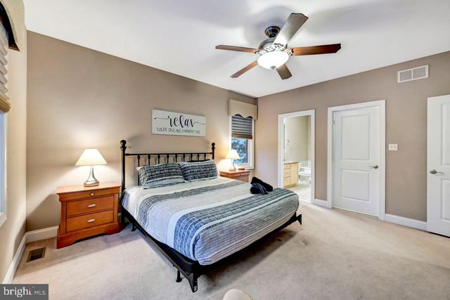 265 LONGVIEW DR, Lake Harmony, PA 18624