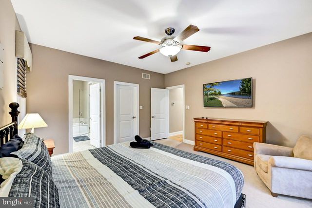 265 LONGVIEW DR, Lake Harmony, PA 18624