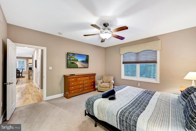 265 LONGVIEW DR, Lake Harmony, PA 18624