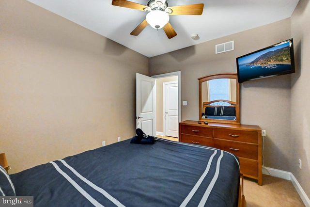 265 LONGVIEW DR, Lake Harmony, PA 18624