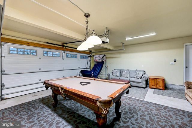 265 LONGVIEW DR, Lake Harmony, PA 18624