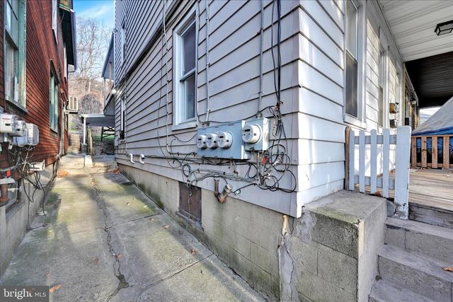 311 S 2ND ST, Steelton, PA 17113