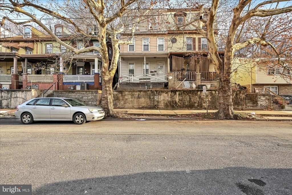 311 S 2ND ST, Steelton, PA 17113