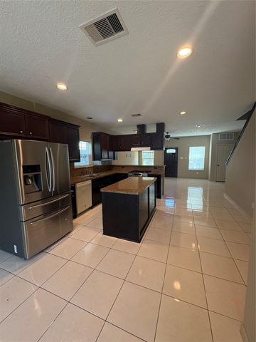 7403 Buena Vista Street B, Houston, TX 77087