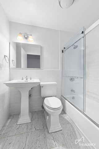 372 5th Ave Apt 6J, New York City, NY 10018