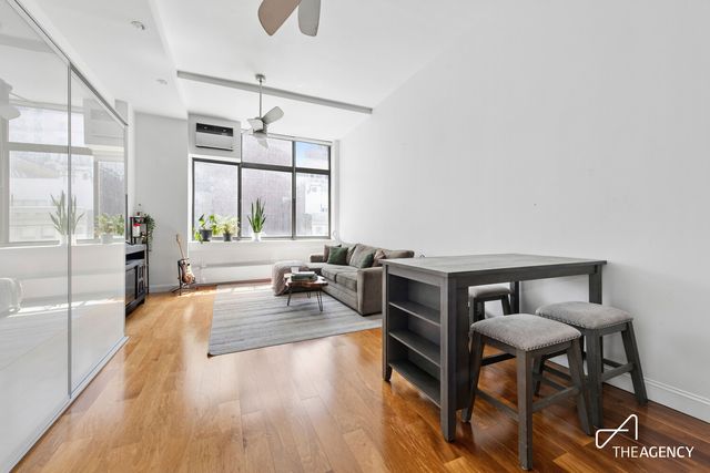 372 5th Ave Apt 6J, New York City, NY 10018