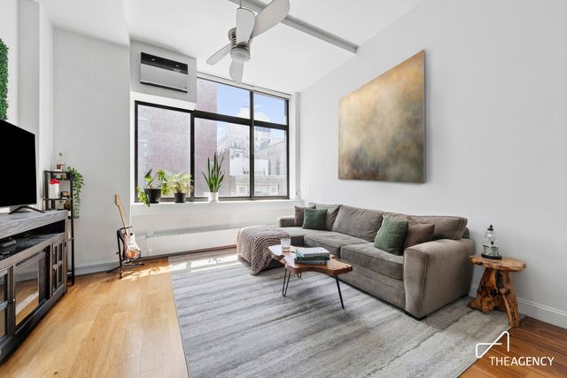 372 5th Ave Apt 6J, New York City, NY 10018