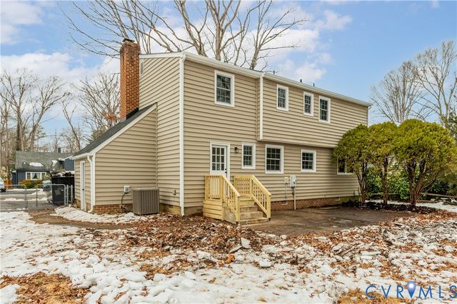 2013 Orangewood Rd, North Chesterfield, VA 23235