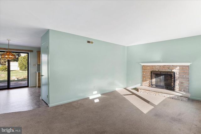 11812 PHEASANT TRL, Hagerstown, MD 21742