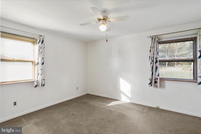 11812 PHEASANT TRL, Hagerstown, MD 21742