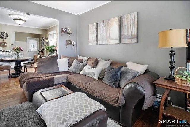 64 Ashland Place, New Haven, CT 06513