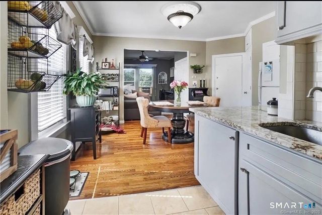 64 Ashland Place, New Haven, CT 06513