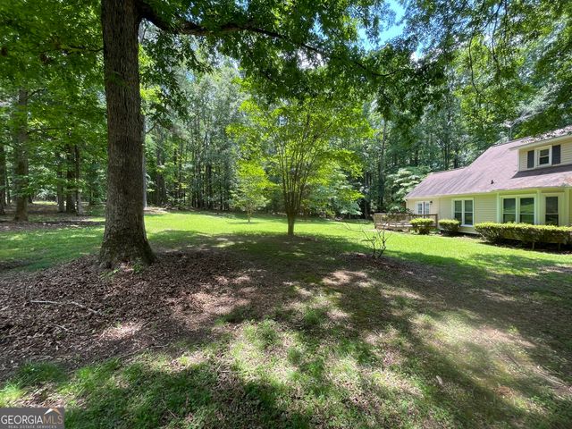 160 Shoal Creek Road, Fayetteville, GA 30215