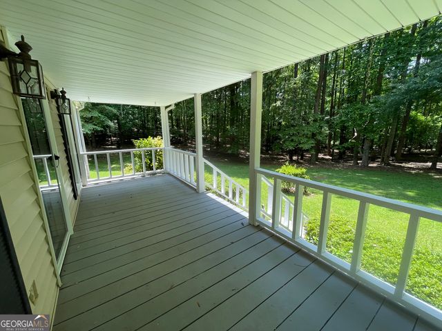 160 Shoal Creek Road, Fayetteville, GA 30215