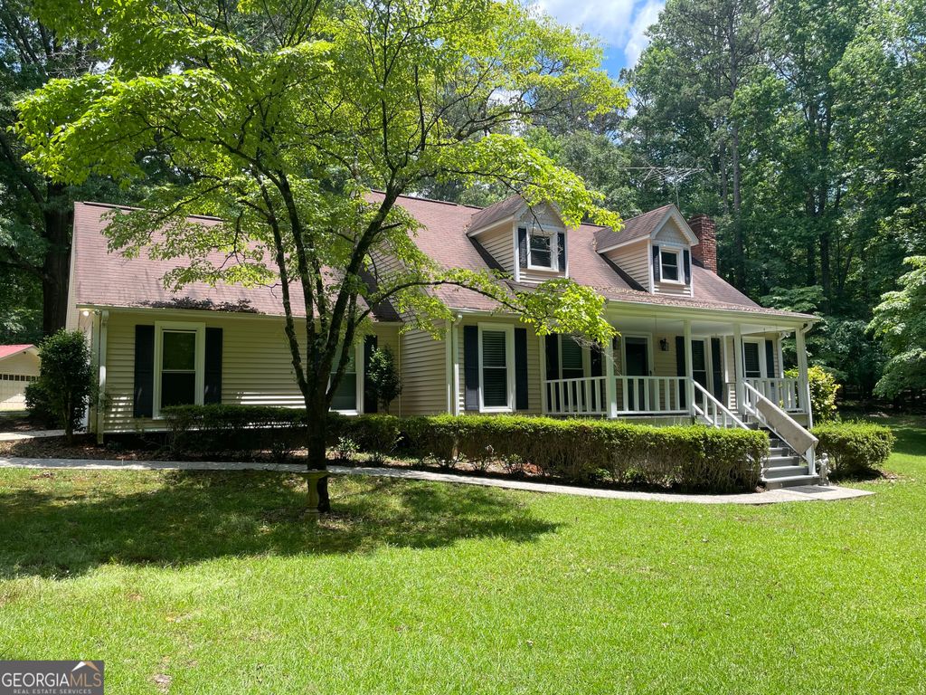 160 Shoal Creek Road, Fayetteville, GA 30215