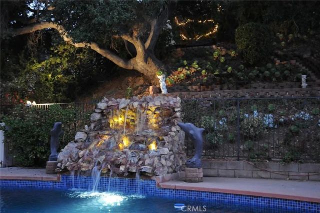 1902 Stonesgate, Westlake Village, CA 91361