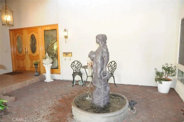 1902 Stonesgate, Westlake Village, CA 91361