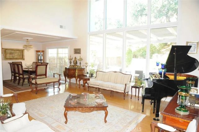 1902 Stonesgate, Westlake Village, CA 91361