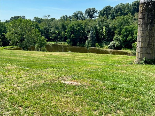 312 Vance, Smith, PA 15021